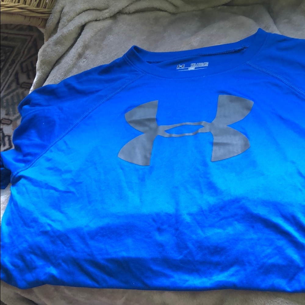 Blue Under Armour T-shirt Youth XL/Men’s Small